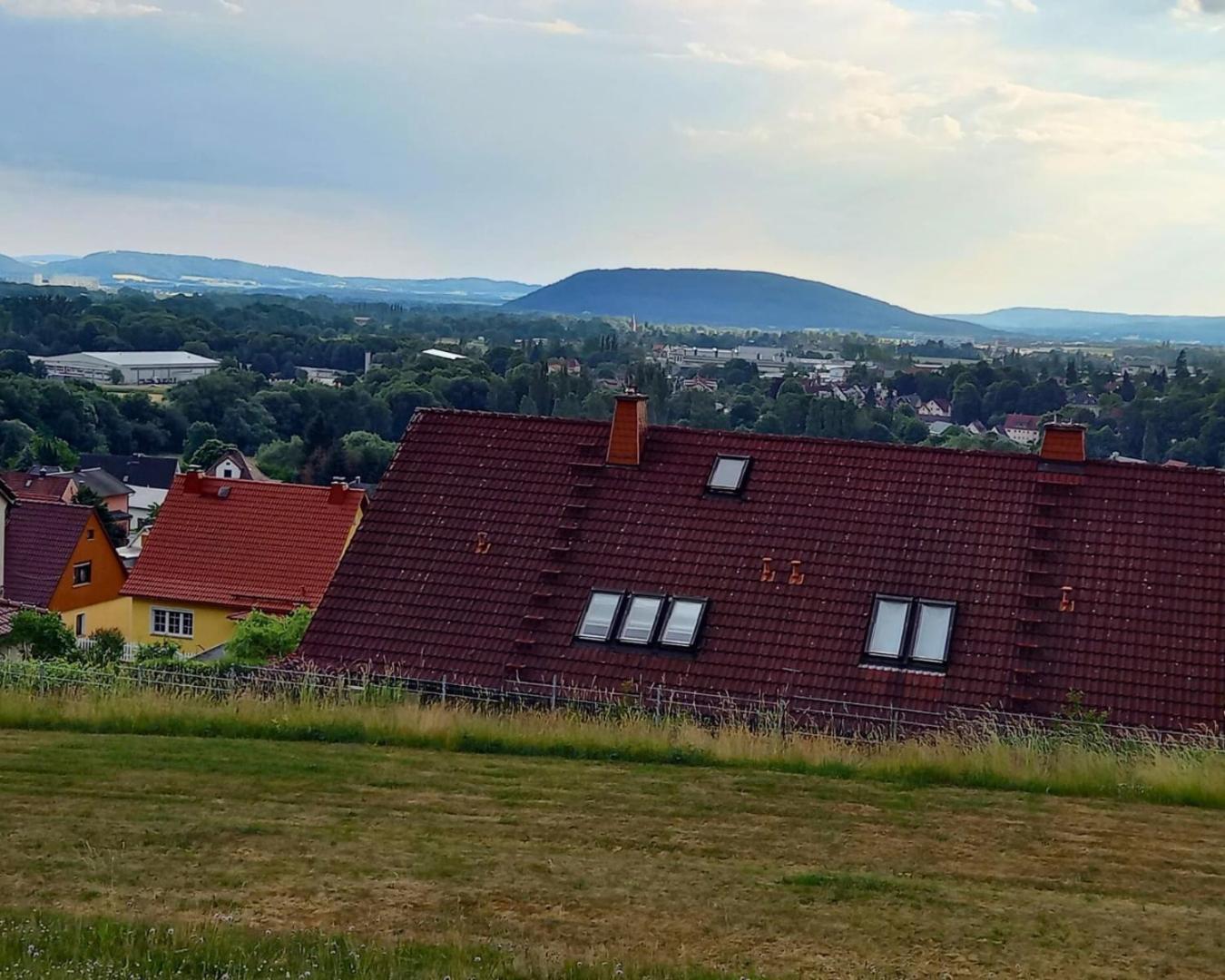 Ferienhaus Sonnenblick Entspannung Mit Sauna Kamin Und Balkon Sonneberg Eksteriør bilde